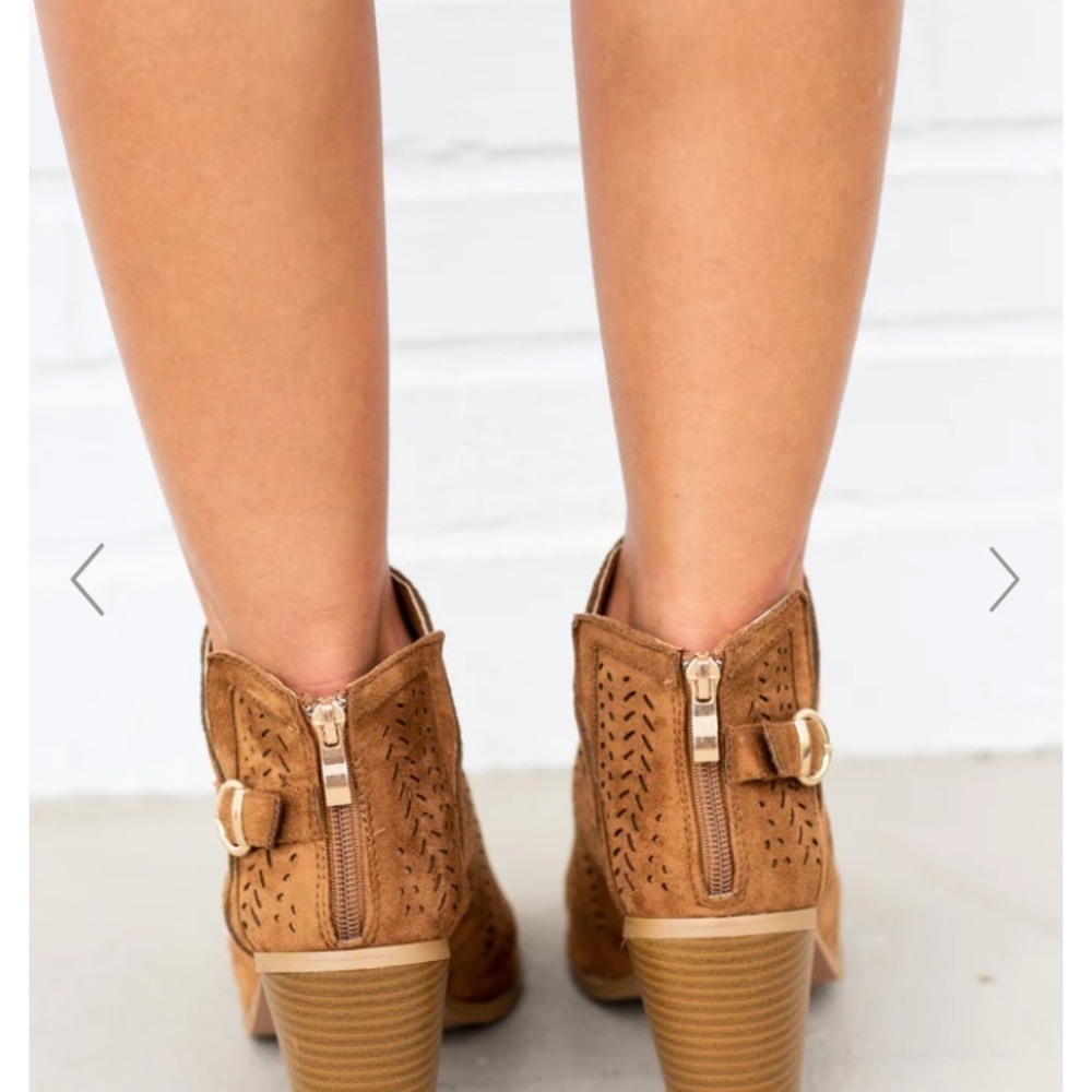 Love to Love You tan booties 4” heel open toe side gold buckle back zip - Picture 4 of 16